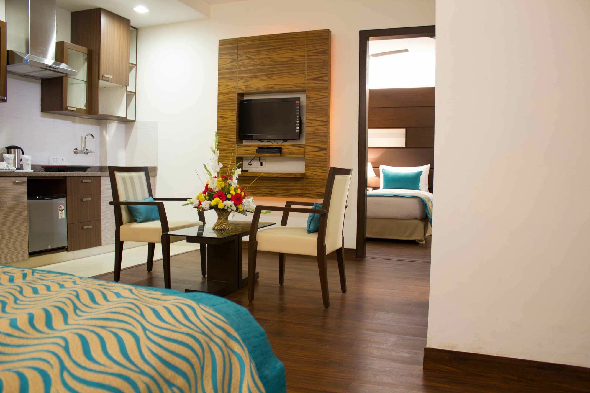 Hotel 91 Golf Course Road Gurgaon Exterior photo